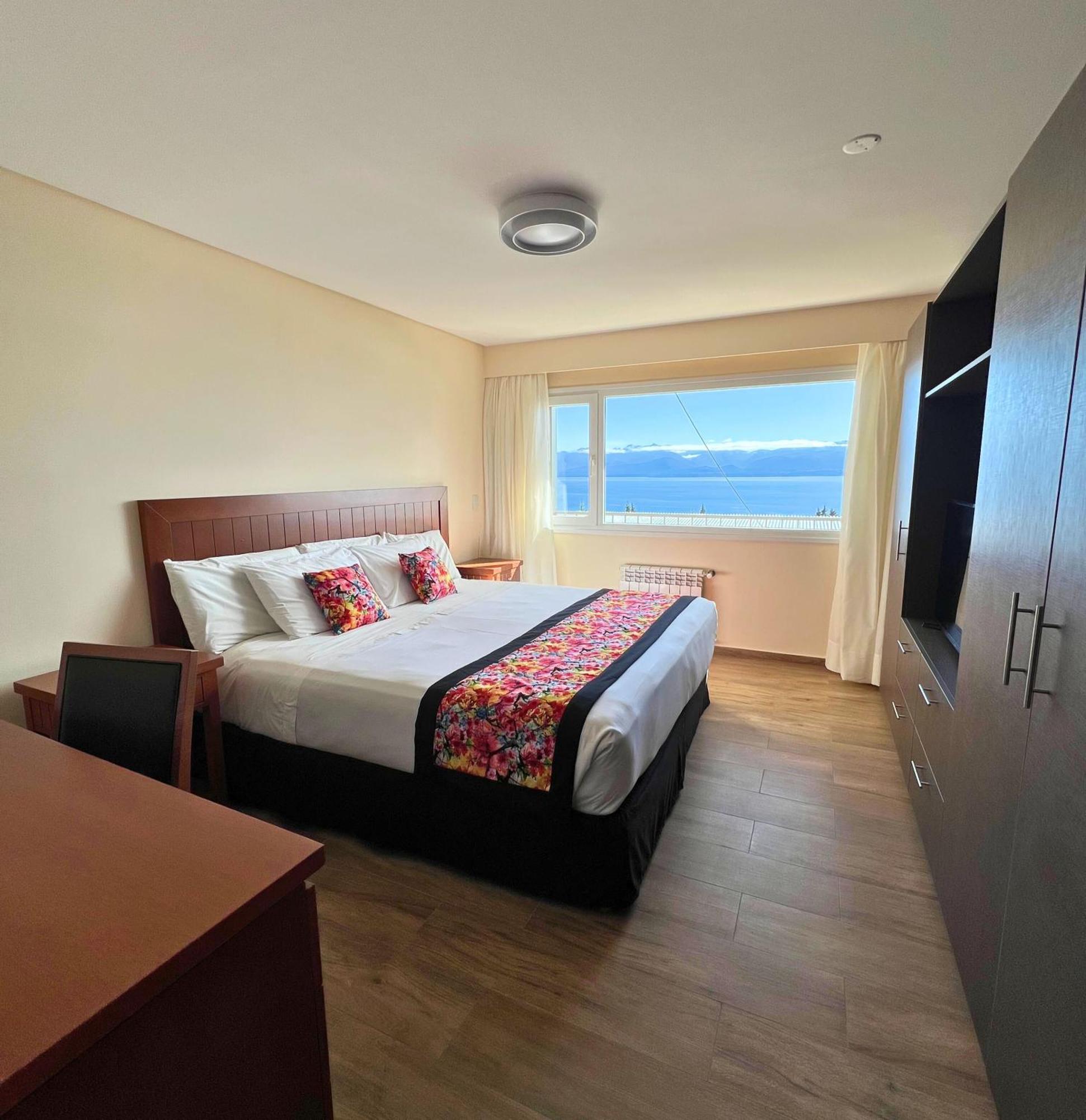 Huinid Pioneros Hotel San Carlos de Bariloche Rom bilde
